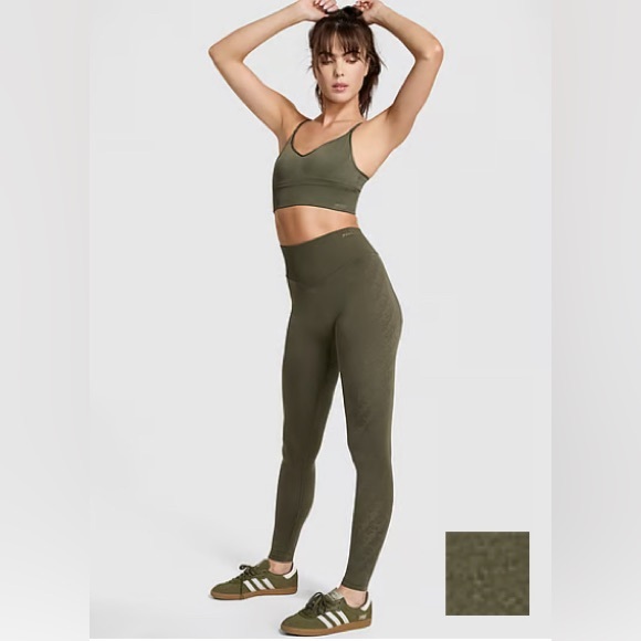 PINK Victoria's Secret Pants - VS PINK SEAMLESS CLASSIC LEGGINGS IN SATIN